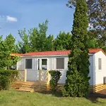 Hungarospa Thermal Mobilhaz 아파트 *