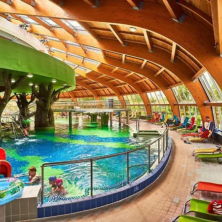 Hungarospa Thermal Mobilhaz *